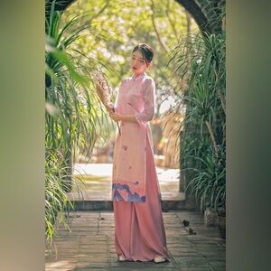 Sumire Store Vietnamese Traditional Dress Ao Dai NWOT